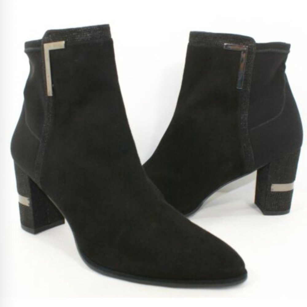 STUART WEITZMAN 'Scaffold' Ankle Boot Black Suede textured heel 6.5 US